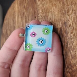 Mystic‎ peace colorful calm pendant